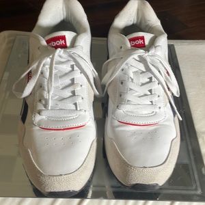 Reebok CLASSIC! Red - white & blue size 10.5